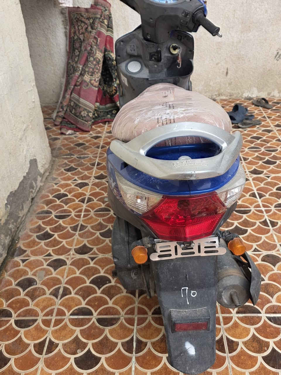 وينه اليدور نظيف ومناسب واصلي هوه هذ بين يديكم🙏 
دراجه كامكو V2 كفاله عامه مكينه كهربائيات تواير كله كفاله شرط ومناسبه عمي تفوتكم والله مال مستعجل ع البيعه ..المكان رفاعي..التفيج راسلني خاص وبالخدمة 🙏


**إذا كنت صاحب هذا الإعلان وتريد حذفه لأي سبب، رجاءا أرسل رسالة إلى الدعم الفني**