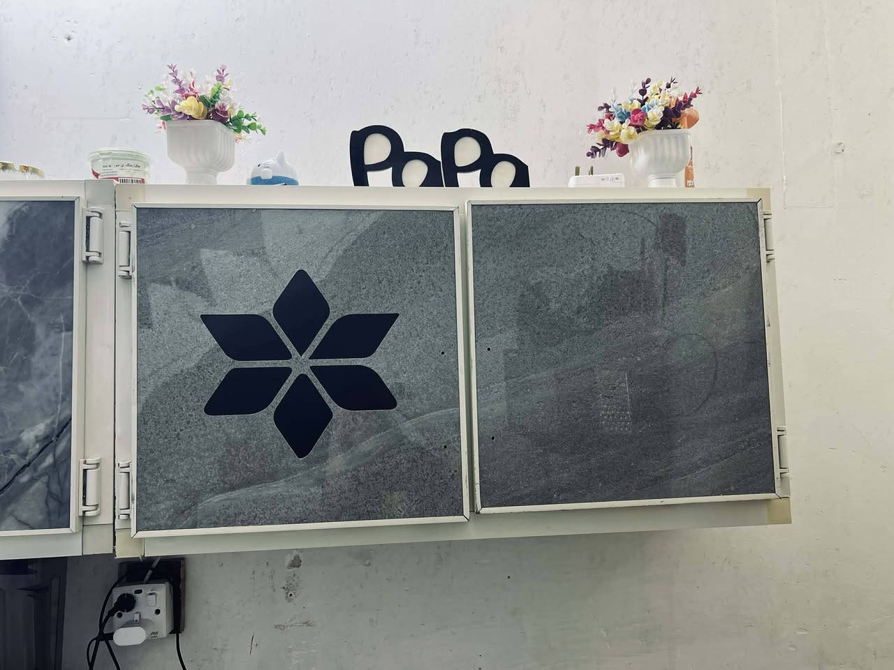 السلام عليكم
كاونتر ٤ قطع جديد بدون اضرار نهائيا  ترهيم سعره ٣٥٠ كله  مكانه الراشدية


**إذا كنت صاحب هذا الإعلان وتريد حذفه لأي سبب، رجاءا أرسل رسالة إلى الدعم الفني**