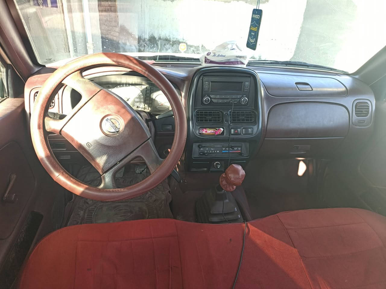 نيسان مزاد داخليه ٢٠٠٨ بيها صبغ جاملغ امامي والقماره اثر جراد وجراد موجود بالمنشور السعر ٧٥ سياره كامله مابيها نقص رقم ***********
