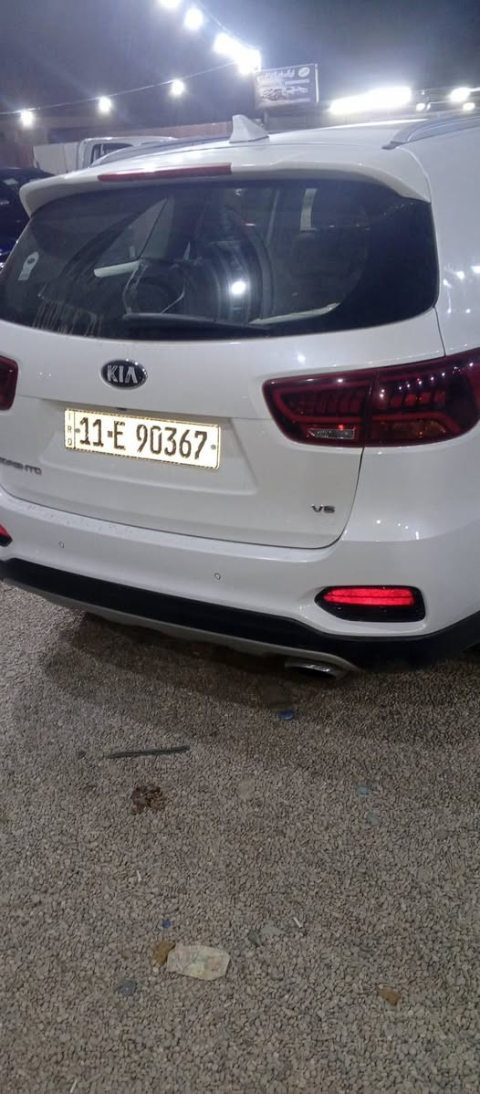 للبيع او مراوس سورنتو ١٩ بغداد خليجي ٦سلندر فول مواصفات بيهه ملاحضات بسيطه جدا سياره جاهزه  السعر ٢٥٥ بي مجال للشراي  ***********        وات ساب ***********     تحويل مباشر
