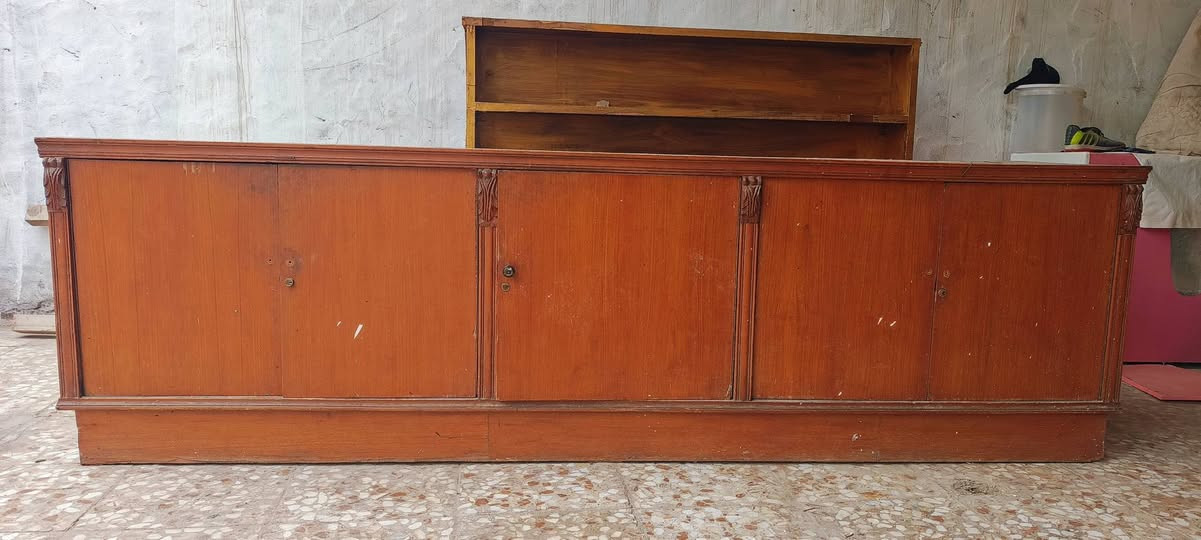 السلام عليكم معرض قطعتين للبيع
رقم ***********
