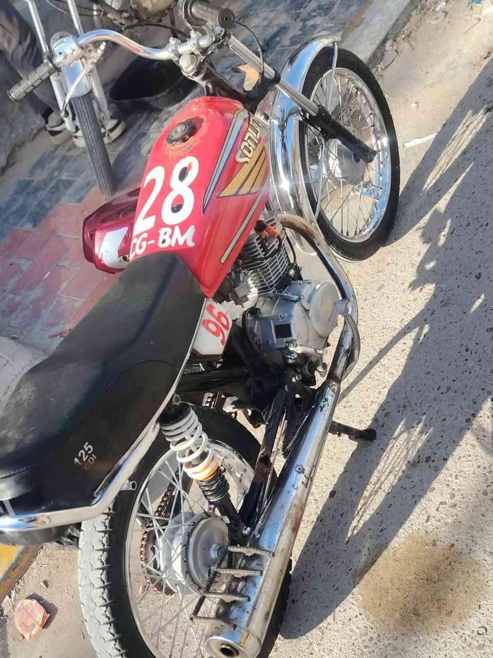 دراجة اربعه كير مكينه وكير نضاف دبلات جدد تايرات جدد شلعه معدل بدون وراق كفاله عامه السعر275 مكان كربلاء  ***********
