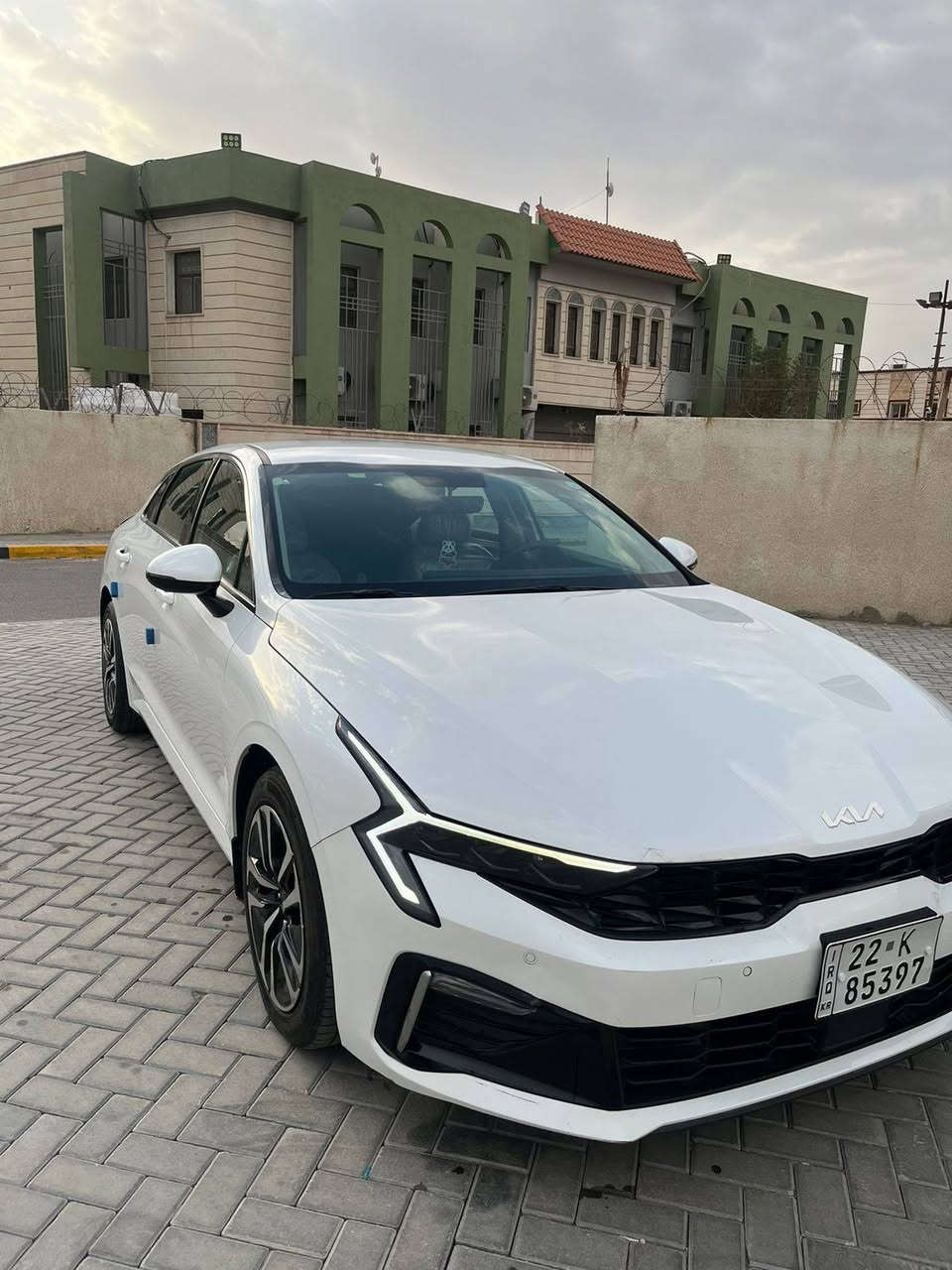 للبيع K5 مديل 2024 خليجه سياره سابقن كفاله عامه حته من لبارد صار بيها حادث بل بصره سياره جديده كلش كارتون حادثها بدون ايرباك بدون بارد سياره  كلش حلوه مكاني البصره السراجي رقم اربيل ممشه سياره 36 الف كيلو ***********
