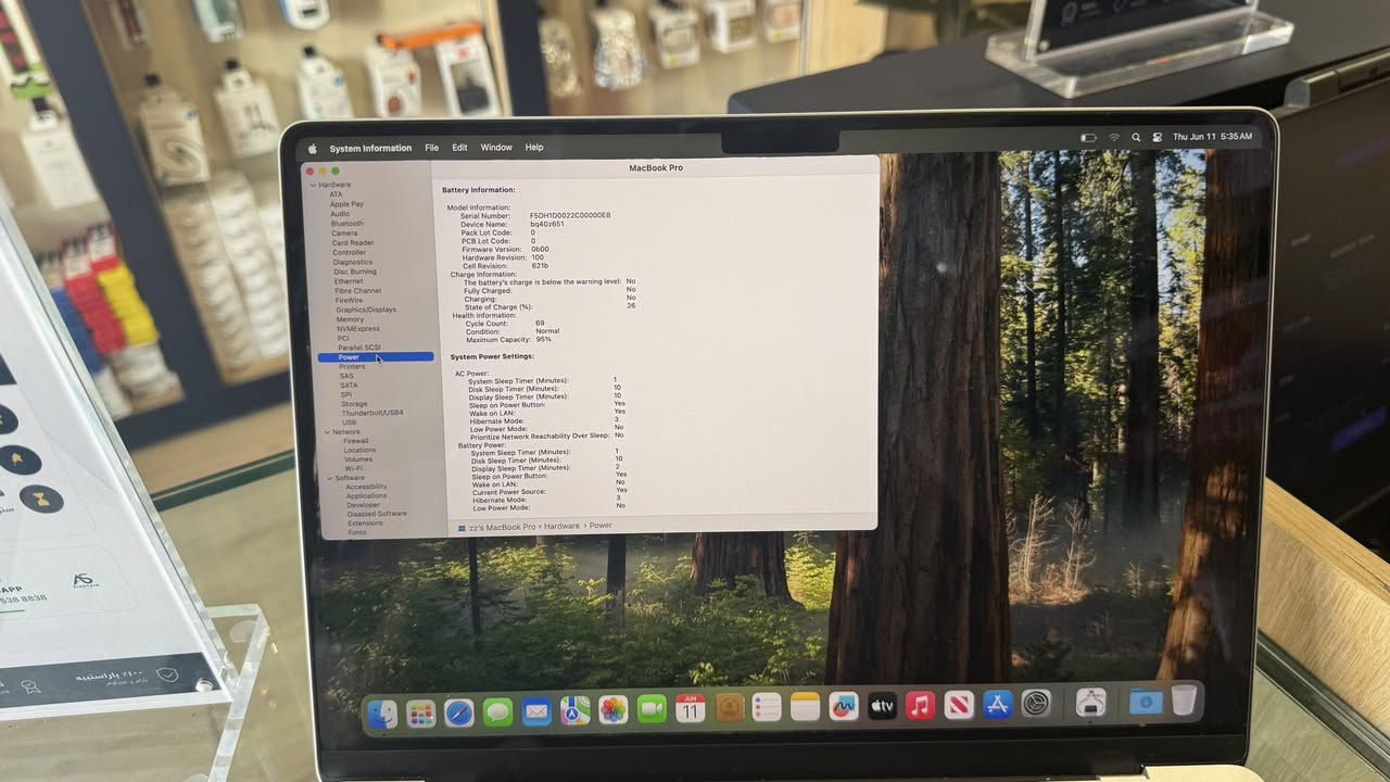 MacBook Pro M3 Pro 14inch
Storage 512GB Ram 18GB 

Battery 95 Cycle Count 69 

Excellent Condition 

Price : 2,150,000

Phone Number: ***********
