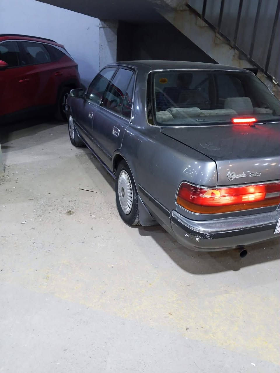 سلام عليكم
مارك تكك سياره محرك اثنين ونص بلادي  تكمم تكم 

مصبوغه عام بدون ضربه ولا نقل جثه 

مكفوله من ضربه واكص واصوليات 

رقم كربلاء نكليزي موديل 91 

سنويه الحد ل2027 

مكفوله كير محرك اكسل ضربه الستفسار وبخدمتكم 

سعر 62وبيها مجال 

***********

***********
