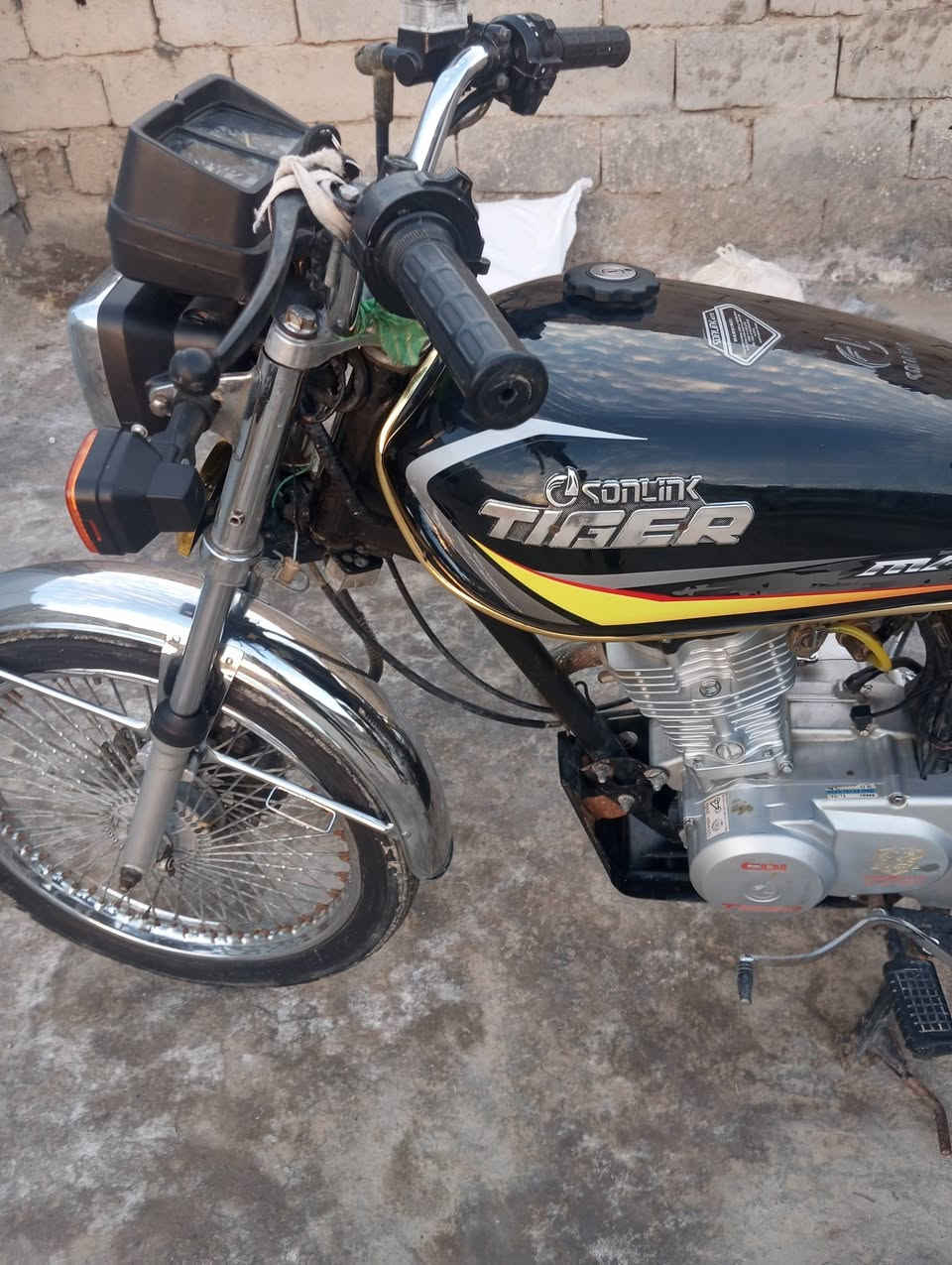 22 اوراق النظافه فول السعر 500 قرب جامعه بابل ***********
