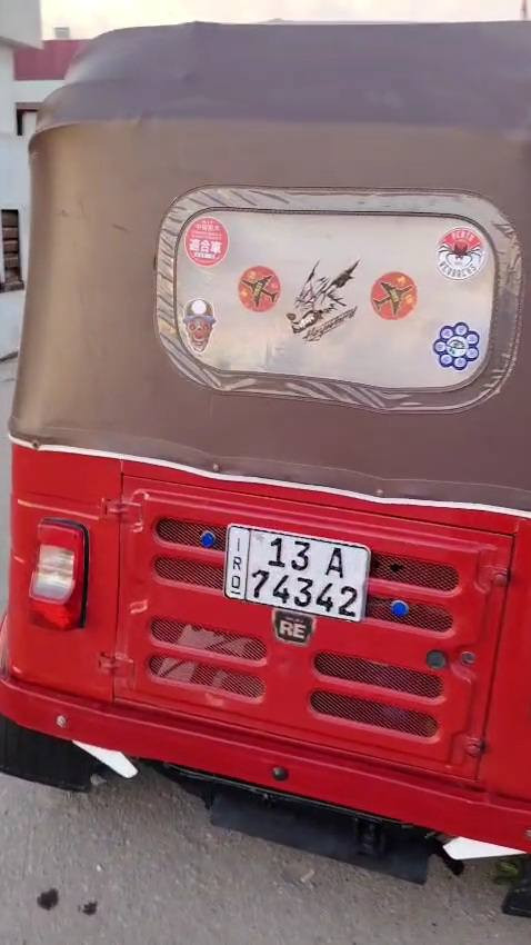 اسلام عليكم تكتك ٢٠ رقم وسنويه
الكشره كفاله ماعده تكحيل 

مكينه لاتنقيص لاتبخير تكتك مال جناي وجديده 

تخم تاير مشيف 

المكان المجر الكبير 

السعر ٦ ونص وبيها مجال للشراي 

الاستفسار ***********
