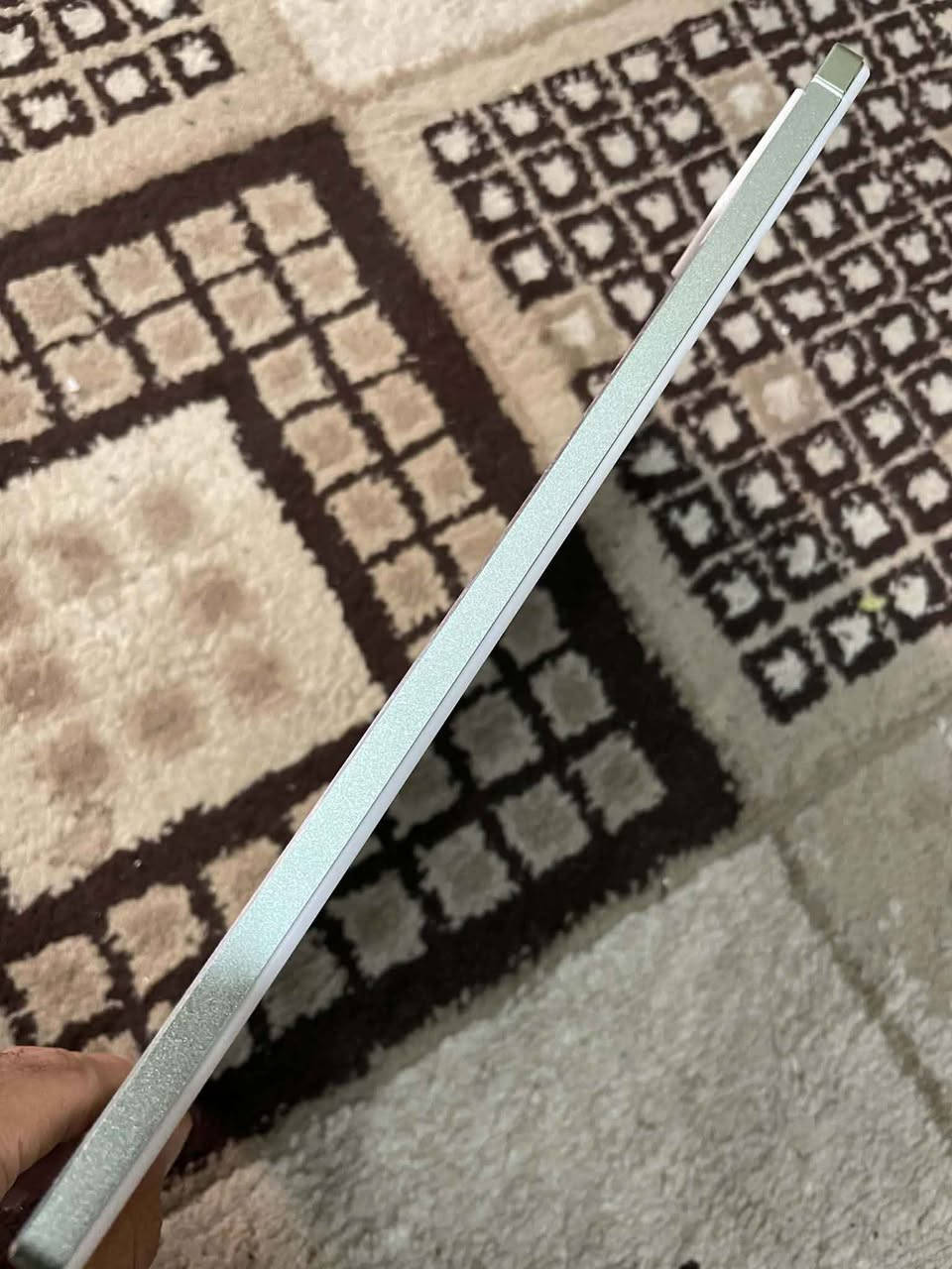 تابلێتی پڕۆی14
شاشەی 10.1 ئینج
زۆر خاوێنە نوکە دەرزی شوختی نییە
دوو سیم کارت و میمۆریە
زاکیرە 1 تێرابایت واتە 1000 گێگا
رام 16 گێگا
ئەندرۆید 13
بۆ شەحن زۆر باشەو باشترین پاتری لەسەرە
جۆری شەحن تایب سی
نرخی بەلاش تەنها 75 هەزار
شوێن سلێمانی و گەیاندنیش بەردەستە السليمانية, العراق


**إذا كنت صاحب هذا الإعلان وتريد حذفه لأي سبب، رجاءا أرسل رسالة إلى الدعم الفني**