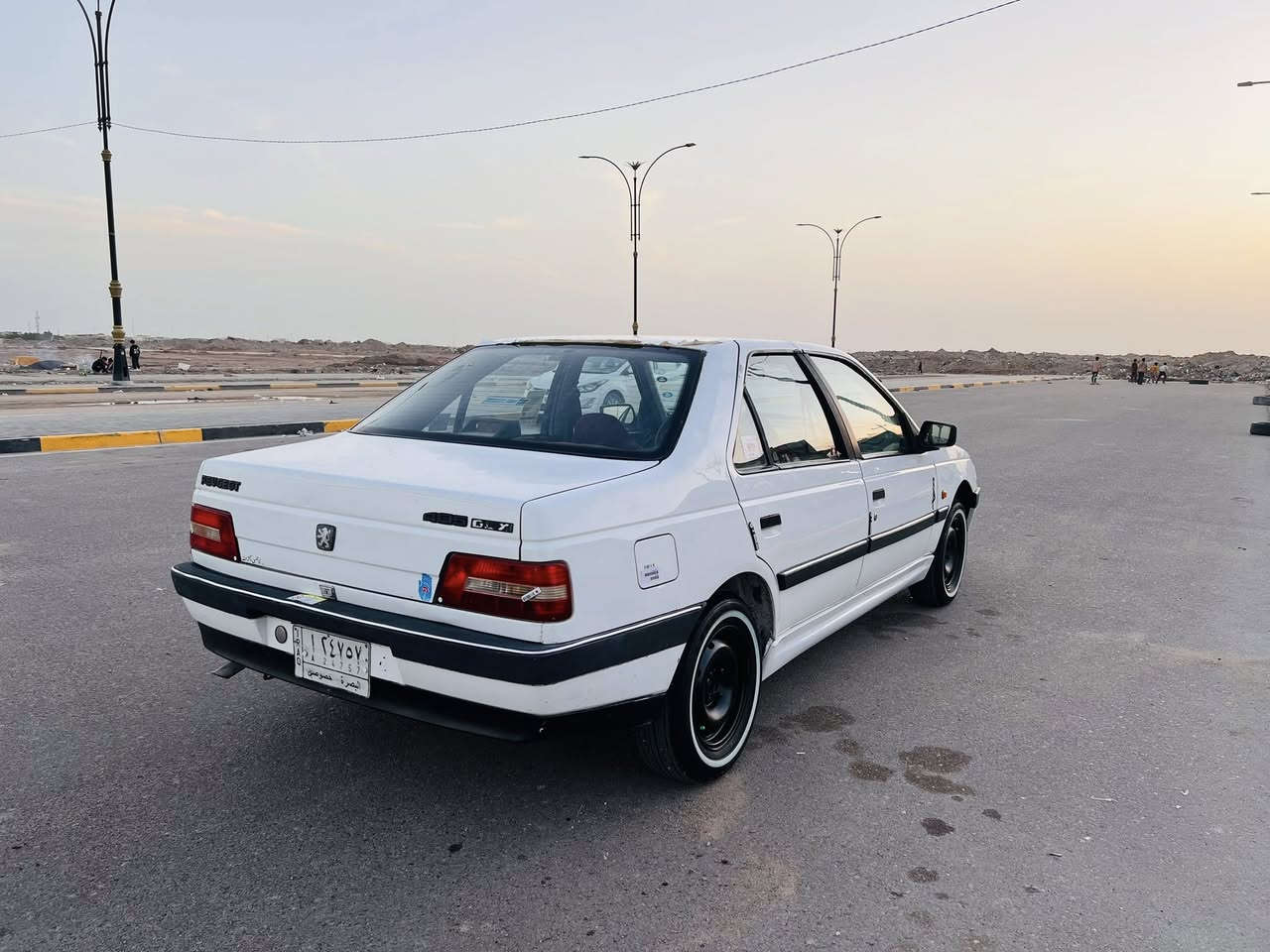 سلام عليكم بيجو ٤٠٥ موديل ٢٠١٢بصره تحويل 

السياره كفاله عامه ضربه تبديل صبغ مكينه گير تبريد حداده تخم تاير جاهزه سياره من كلشي 
السعر:٣٤
للأستفسار:***********
