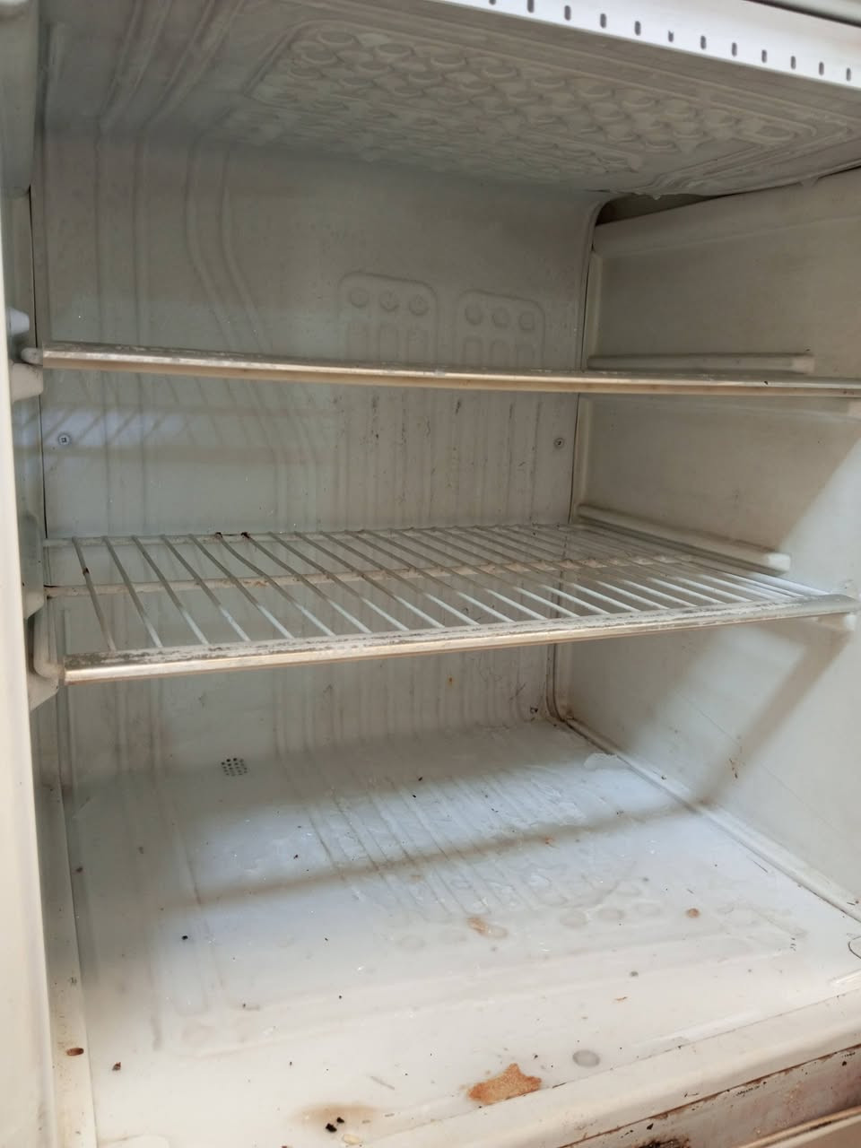 سلام عليكم ثلاجة البيع حجم 18
تجميد خير من الله المكان الصويرة السعر 200 الف وبيهة مجال قليل تصال ***********
