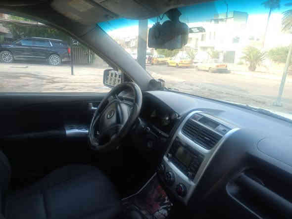 السلام عليكم كيا سبورتاج 2010 وارد امريكي سياره بسمي وشرط تحويل محركها 6v 2700 دفع امامي كير صدر تبريد شواصي لغود خير من الله السياره حاليا تشتغل تك
حادث السياره بمريكا بنيد مبدل وجاملغات مصبوغه بدون تبديل سونار مرفقه صوره وكذلك حادث امريكا مرفقه صوره 
سعر 112وبيها مجال مكان السياره بغداد الغدير للاستفسار***********
