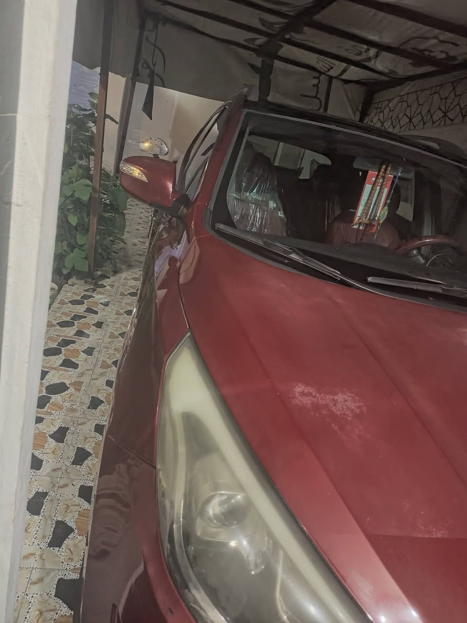 السلام عليكم اخوان..
للبيع توكسان.. 📍
موديل 2014.. 📍
رقم بغداد.. 📍
وارد خليجي.. 📍
فول مواصفات أعلى فئه 1/1 
لمتدد ..
 تحكم سترين جهتين.. 
اشاير ترحيب بالمري..
 ويل كب تخم تاير جديد...
 مانع انزلاق مانع انحدار..
 كير 6 نمر.. تبريد قطعتين 
ومعروفه موصفات لـــــ.خليجي.. 

السيارة مكفوله كفاله عامه 
ماعدى طخه بسيطه بالباب الأمامي جهة السائق ومرجعه بارد وعندك السونار 
سعࢪ 164$ وبيها مجال 

مڪان السياره الانبار الفلوجه.. 

للأستفسار الاتصال على الأرقام 
***********/***********
