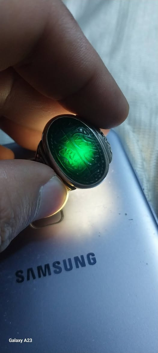 قطعه من العيار الثقيل (خضراء)

 تسر الناظرين صياغه يدويه ثقيله 

مخطوطه ان مع العسر يسرا

 للبيع والسعر خاص احبتي


**إذا كنت صاحب هذا الإعلان وتريد حذفه لأي سبب، رجاءا أرسل رسالة إلى الدعم الفني**