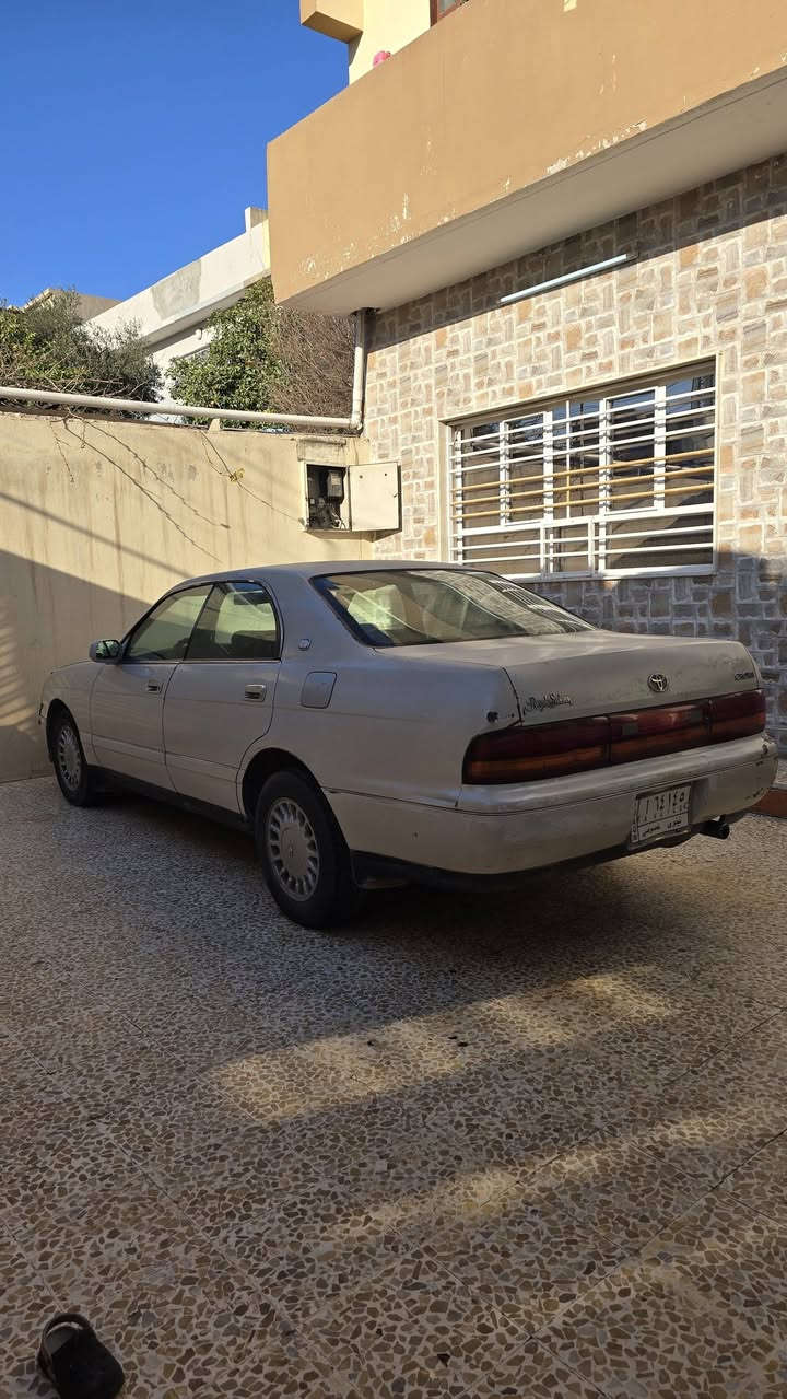 سياره بطه
بسعر 40 
***********
