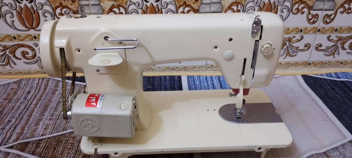 السلام عليكم مكينة خياطة للبيع نوع براذر استعمال قليل جداً نضيفه ما داخله تصليح السعر ١٥٠ الف وبيها مجال


**إذا كنت صاحب هذا الإعلان وتريد حذفه لأي سبب، رجاءا أرسل رسالة إلى الدعم الفني**