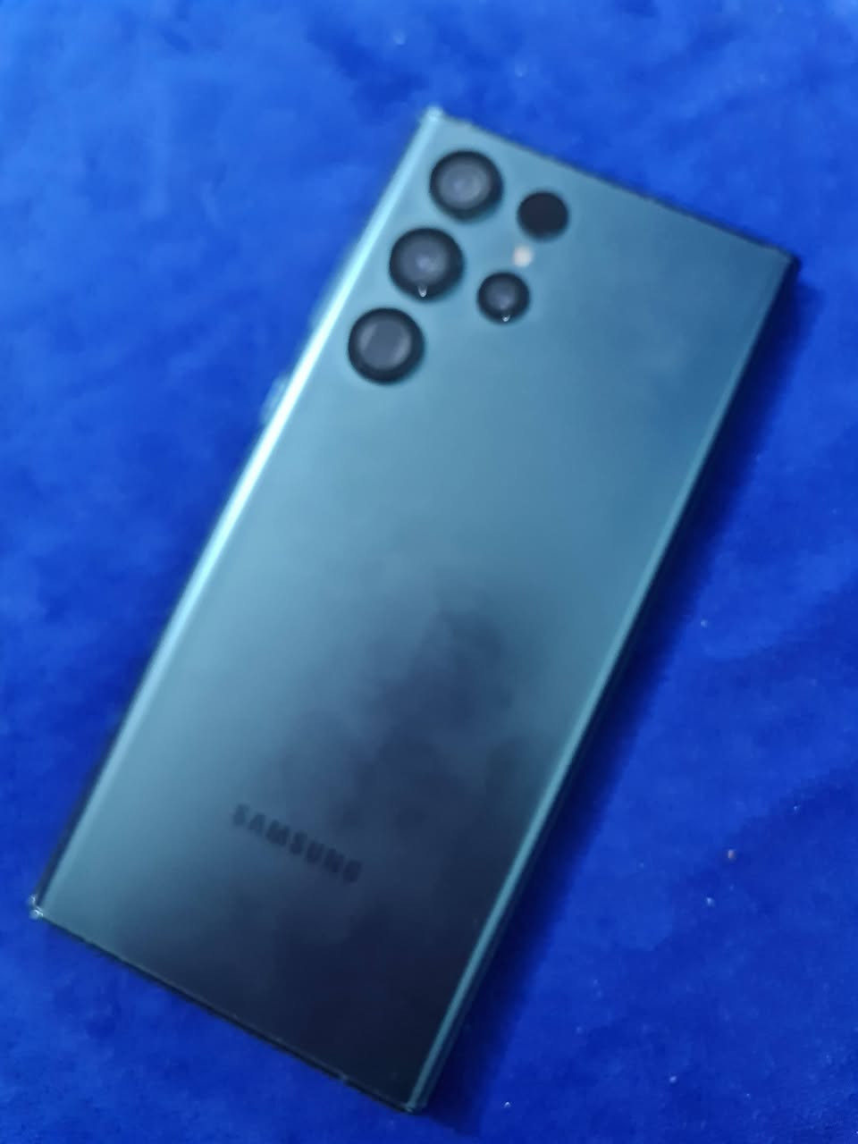 S22 Ultra
الذكره 512
العشويه١٢+١٢
الجهاز بي فطر
ونقطه الشاشه 
فول لمس وكدامكم
المكان كربلاء
توصيل ماكو
السعر 350
***********
