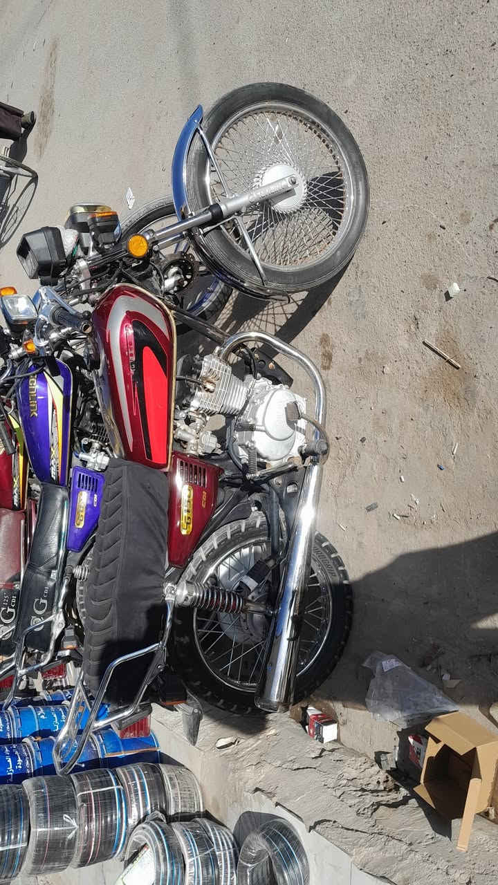 سيفانات عداد ٢ موديل 2020 وثاني 2021 تايكر موديل 2023 وثاني 2022 نامه حربي موديل 2021  كلهن كاملات سيفان سلف وكهربائ شغال تايكر كهربائيات شغاله ديالى بعقوبه الهويدر  للاستفسار ***********
