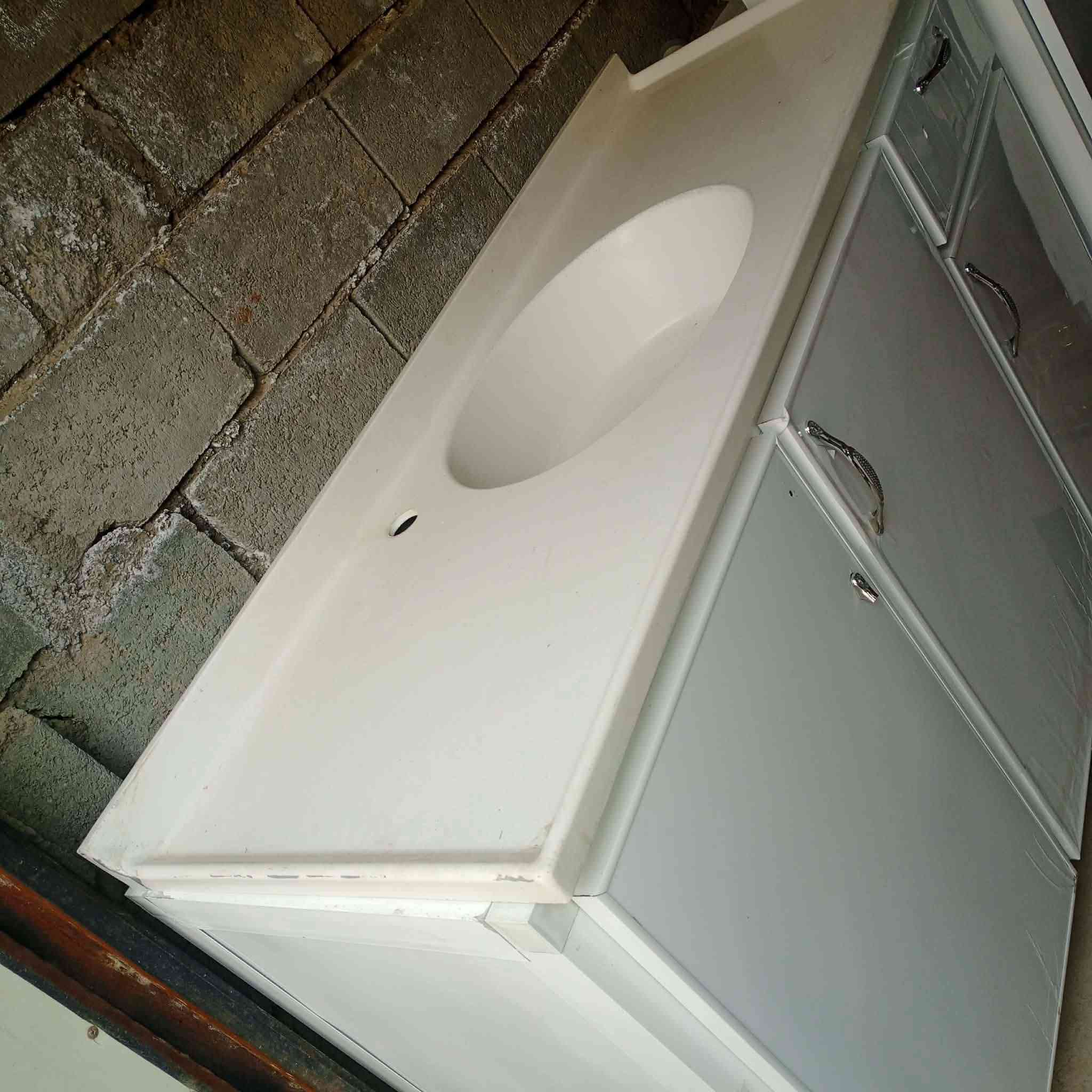 کەوانتەری ئەلەمنیوم بۆ فرۆشتن دەستکردە لوک لوکە  کەوانتەر دوو مەترو نیوە مخسلە  مەترو نیوە  نرخی 290هەزارومعاملە گۆڕینەوە دەکەین بەکەوانتەری کۆنە
شوین سلیمانی گەیاندن هەیە 
هەرچیتان  هەیە وینەی بنیرن بۆتان دەفرۆشم


**إذا كنت صاحب هذا الإعلان وتريد حذفه لأي سبب، رجاءا أرسل رسالة إلى الدعم الفني**