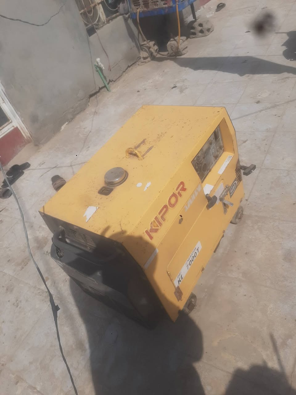 مولد كاز ٢٠ انبير جديد مستخدم شي قليل سعر ٥٥٠وبيهة مجال مكاني ديوانية سنية ***********
