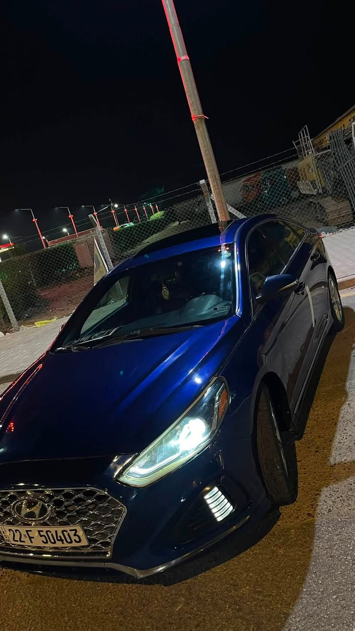 سوناته 2018 كندي فول سبورت كشنات كهرباء رادارات تحكم قياده وباقي مواصفاته معروفه بيه قطعتين جاملغ وبنيد بدون داخل مثل ما وضح ب سونار رقم اربيل دولي جديد السياره جاهزه وحلوه وبيها سونار سعرهه 130وبيه مجال مكاني نجف *********** فقط واتساب بيه
