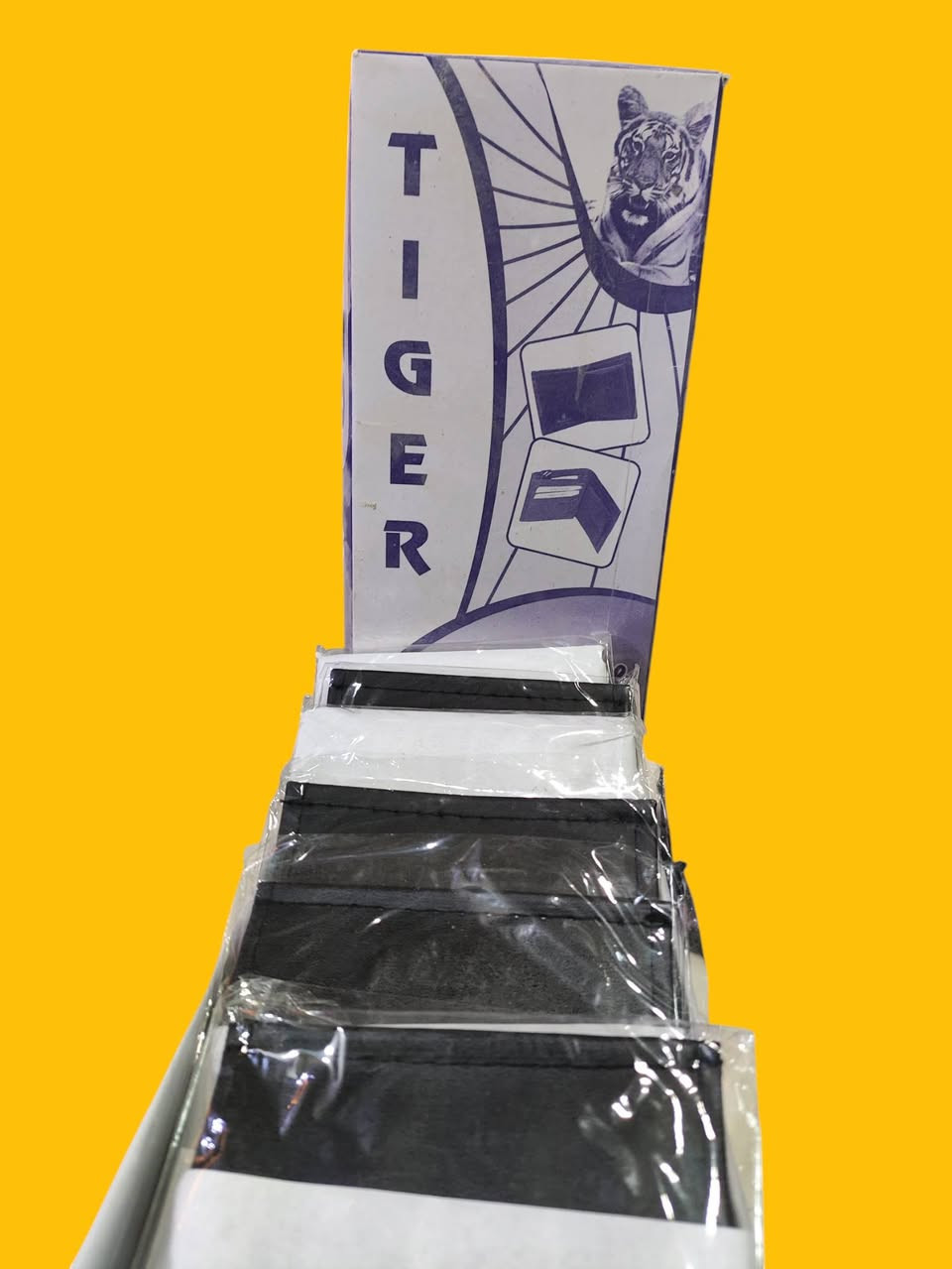 اللهم صل على محمد وآل محمد ..
الاخوه الكرام اصحاب المحلات والبسطيات تتوقر كميه من الاحزمه الشبابيه ...
ومحفظة الجيب أو النفود 
البيع بالجمله لديه كميه كبيره ...
التواصل على الارقام التاليه ...


**إذا كنت صاحب هذا الإعلان وتريد حذفه لأي سبب، رجاءا أرسل رسالة إلى الدعم الفني**