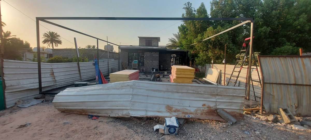 مرة خصت الادمن عمل بيت سندويچ مساحه القطعه 80 متر كرسته وعمل تئسيس مجاري وماء وكهرباء وديكور تسليم مفتاح وضمان الاتصال ع الرقم *********** اوادخل خاص
