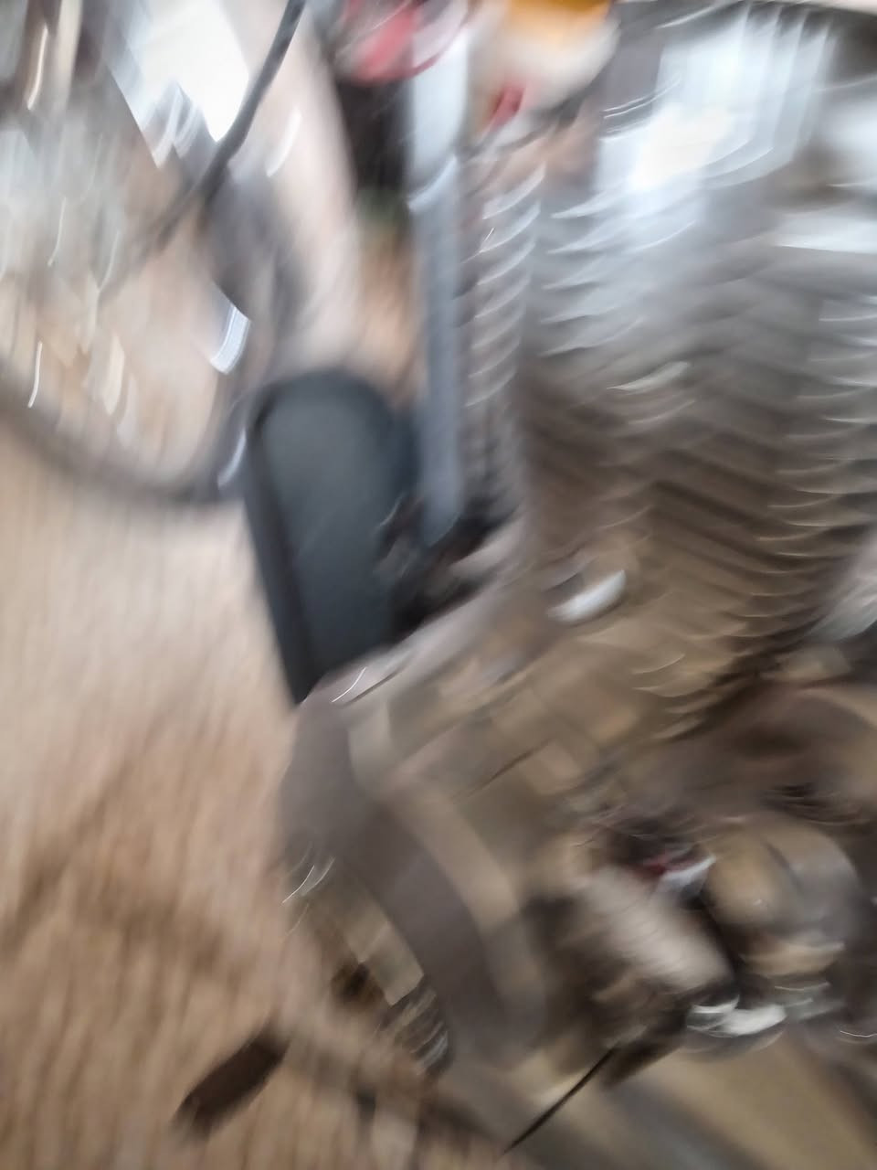 سلام عليكم دراجه شاصي نامه شلامجه محرك امتي ار 150 صارلي سبوع من عمرته والله ادوات سعر 750 وبيها مجال قليل مكاني البصرة ابو الخصيب جيكور استفسار ***********واتساب موجود المايشتري لايكسر بسعرها
