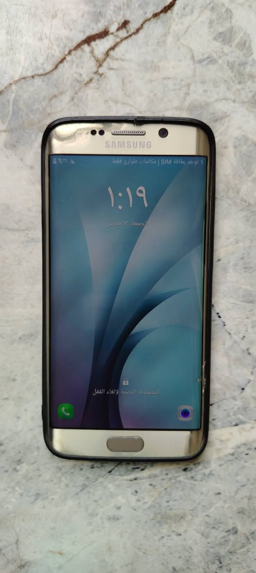 موبايل للبيع كله شغال بفطر باللمس الذاكره 32 السعر 60 وبي مجال***********
