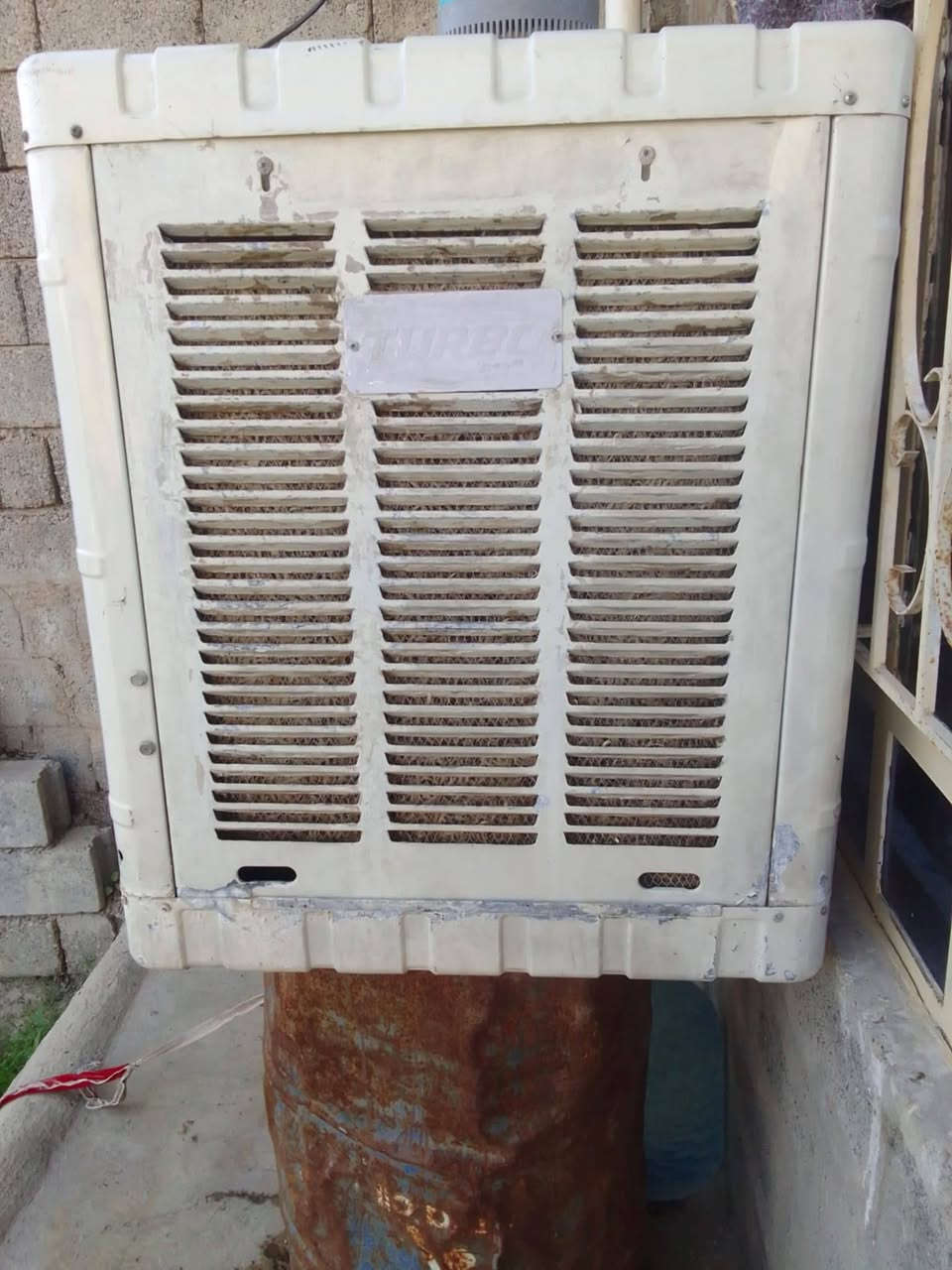 مبردة تربيومبردة تيربو سرعتين ماطور نحاس مستخدمة العام فقط 90وبيه مجال الهرمات الخامسة


**إذا كنت صاحب هذا الإعلان وتريد حذفه لأي سبب، رجاءا أرسل رسالة إلى الدعم الفني**