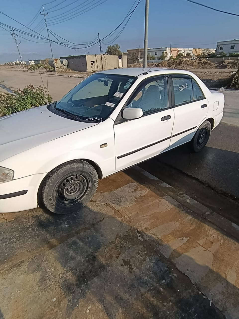 مازدا مۆدیل2000
سەیارەکی پاکو بێ کێشە 
سەنەوی و هەزەی نوێ ، 
سبوغ عام لەسەرساغی 
تەنیا 49 وەرەقە
ژمارە مۆبایلی خاوەنەکەی :
***********
