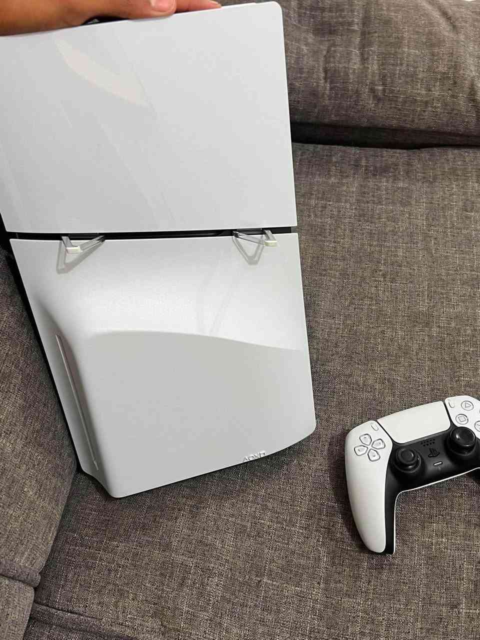 ￼ Play 5 poco uso por temas de trabajo
Se entrega con cargador para control HDMI con todos sus cables en buen estado Tlajomulco de Zúñiga, Jal


**إذا كنت صاحب هذا الإعلان وتريد حذفه لأي سبب، رجاءا أرسل رسالة إلى الدعم الفني**