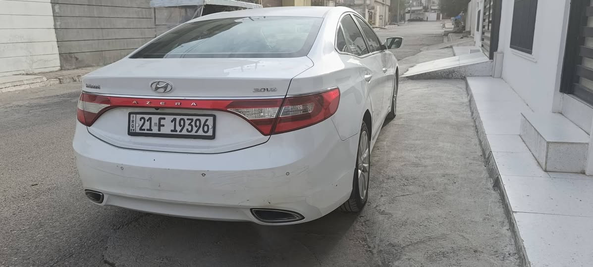 2013   خلیجی استراد خاص تەنها پانۆراما نیە
بسمە 
٦ بستون 
کوشن جلد
کوشن کاربا
بویاغی نی یە  ساردکی بچوکی هەیە
بەناوی خۆمەو سەنەوی تازەیە 
مکینەو گێر  کەبس   بەشەرت  
شاشە تسلایی ئاندرۆید
شاشە کیلومتر تایبەت ملون
ڕەگی سپی سەدەفی 
ماکنە 3.5    

***********
*********** شمشمل, السليمانية
