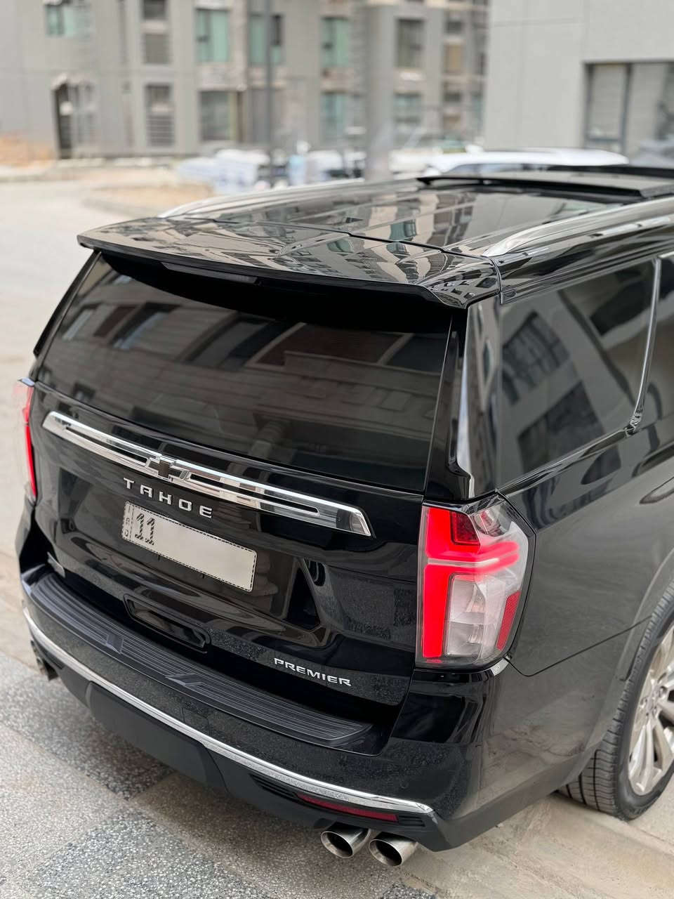 السلام اخوان للبيع فقط
السعر بلاش 495 وبيها مجال للشراي

تاهو  بريمر خليجي وكالة المنصور  (موديل 2022)

كفاله عامة من الصبغ والتبديل والبارد. 
بيها فقط تكحيل كارت يم الرقم الخلفي

كير محرك مكفولات لا فتح ولا تبديل ولا كلشي

فول مواصفات 
جكات
عينة دجتل
علامة ضوء القمر
محرك 5300 المرغوب 
ماشيه 80m الف
مواصفات البريمر 
/ بانوراما /داتاشو/٥ كامرات /كشنات حار بارد/ثلاجه/جنطه شفط وكهرباء/رادار امامي /نقط عمياء جانبي /فور ويل /سياره بحاله الوكاله جديده 

مكان سياره بغداد حي الحسين

ورقم بغداد باسمي 

للاستفسار ***********
