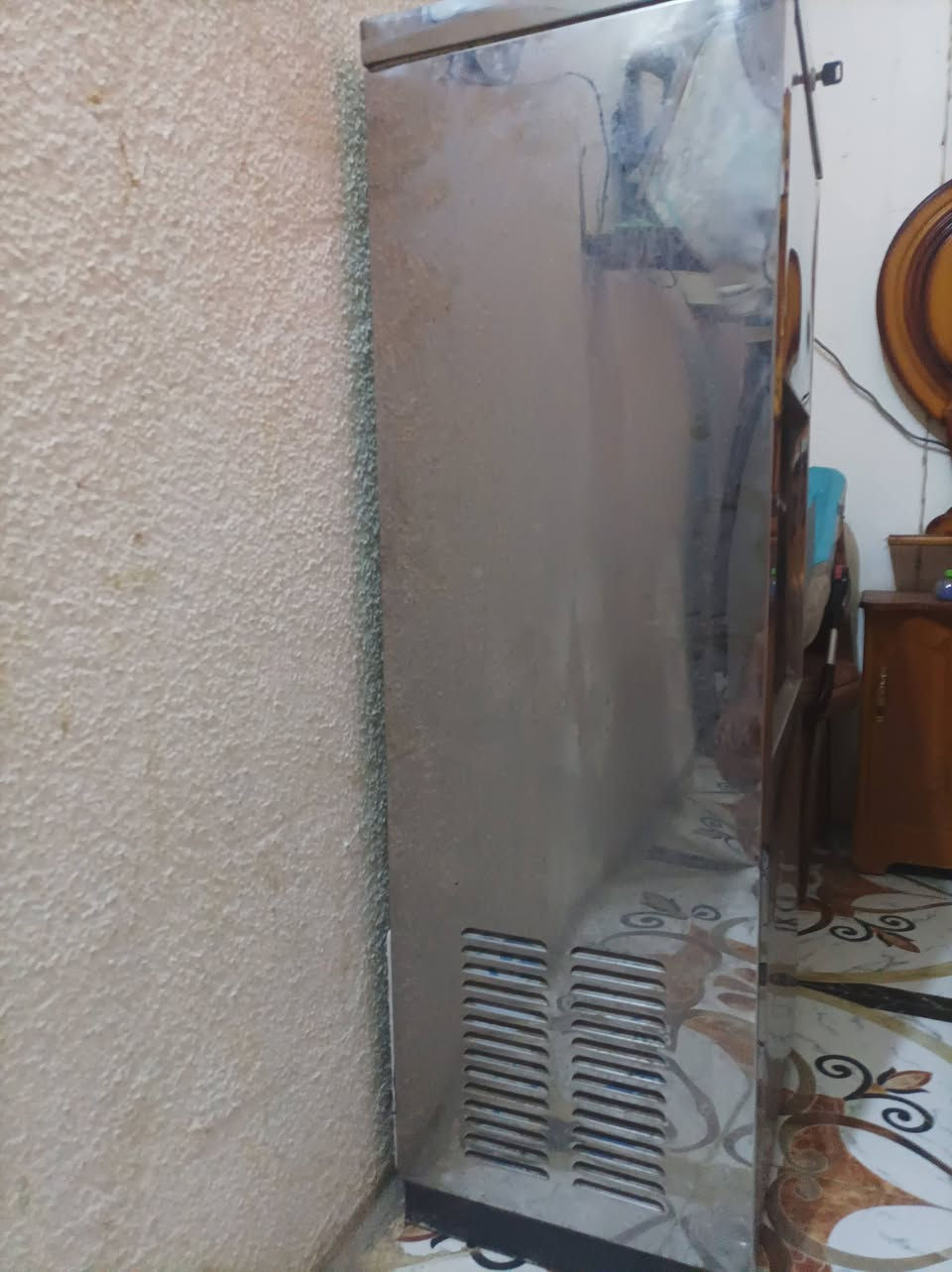 سلام عليكم براد ماي حساوي وصط ماعرف نقص غاز ماعرف ليك بل بوري كلش جديد ابيع على وضعه خلي سعرك وبل عافيه


**إذا كنت صاحب هذا الإعلان وتريد حذفه لأي سبب، رجاءا أرسل رسالة إلى الدعم الفني**