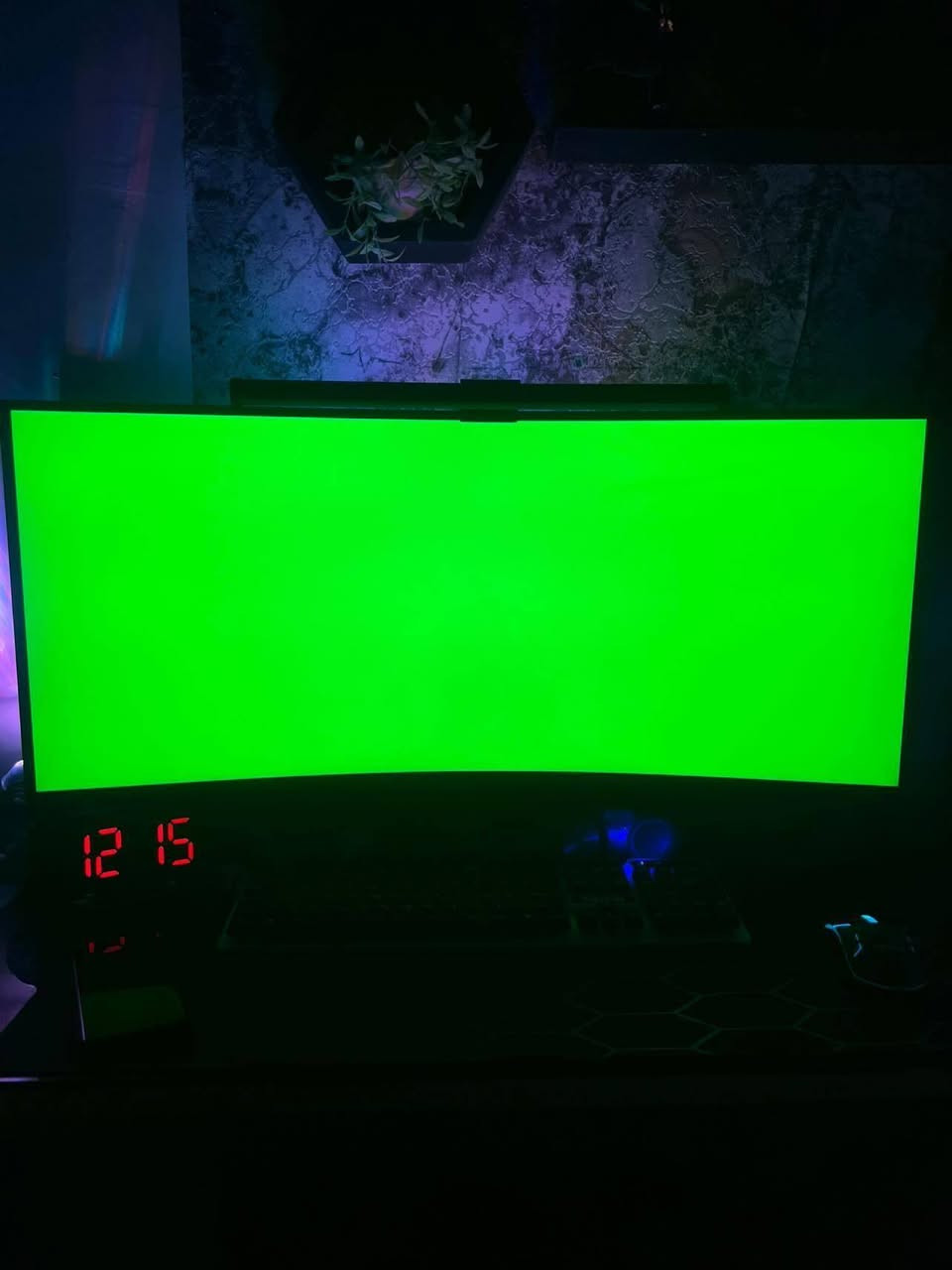 سلام عليكم 
شاشة للبيع مواصفات

Minifire 34 inch curve 2K 165Hz

نوع Va
تحتوي على مدخلينHD ومدخلين De

مقوسة مثل ماموضح بصور مع لايت بار السعر الكلي (230)  قفل

استخدام قليل جدا

توصيل ماعندي مكاني ميسان العمارة *********** واتس
