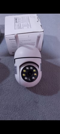 كاميرات مراقبة • واي فاي