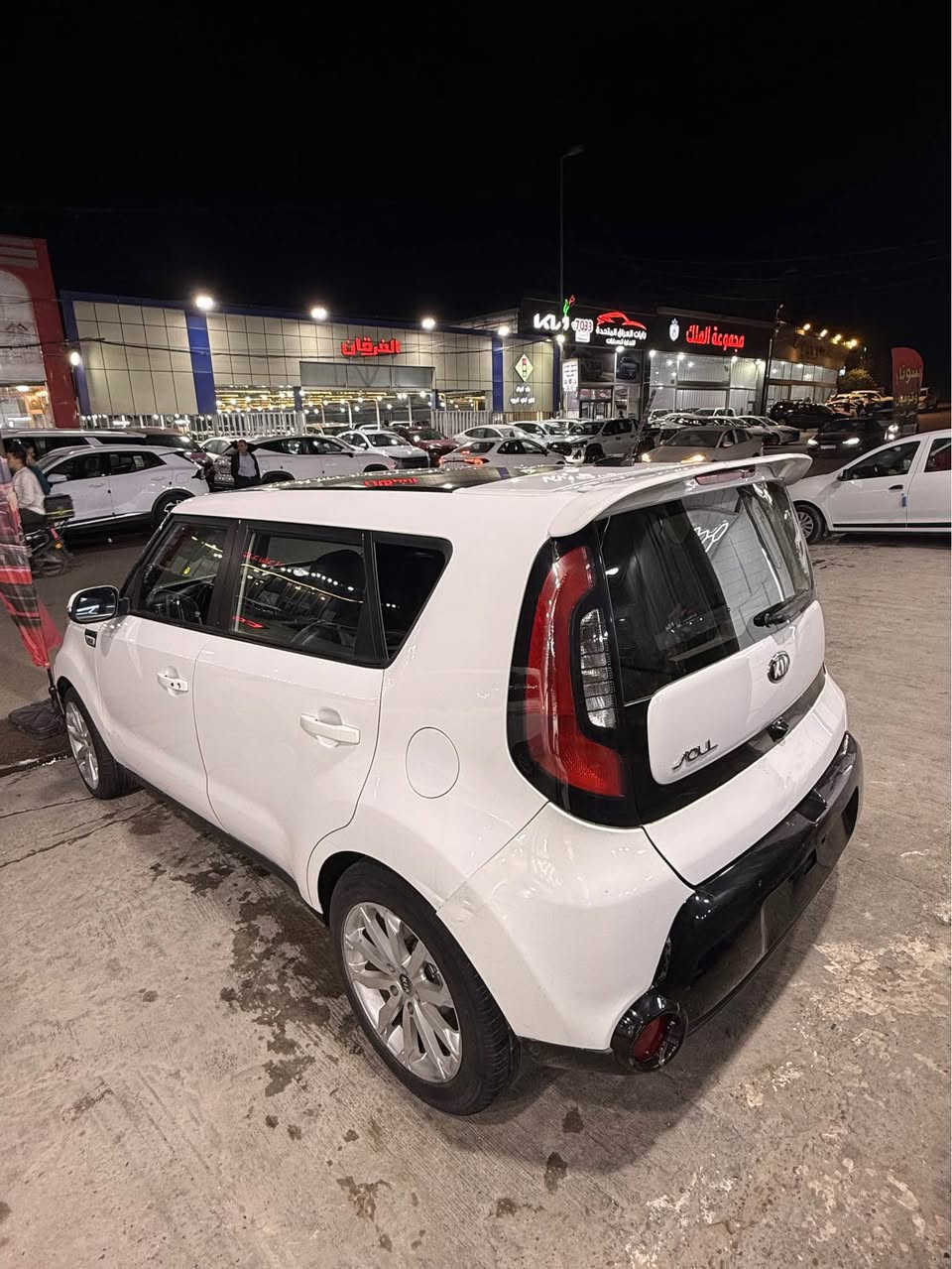 السلام عليكم صول ٢٠١٥ فول اعلى فئه رقم بغداد تحويل مباشر سونار موضح بل منشور محرك ٢٠٠٠ gdi ماشيه ٩٥ الف 
السعر ١٠٨ وبيه مجال حك جيته *********** مكان السياره بغداد الاعظميه بغداد, العراق
