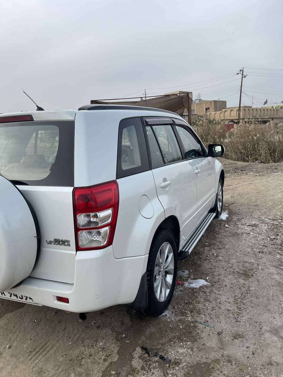 ساسوكي فيتاره للبيع ٢٠١٦ فور ويل بصمه مكفوله عدى بارد بالصوره ٤سلندر حجم ٢٤٠٠ رقم جديد السعر 120 وبيه مجال لاتصال عل رقم *********** /// ***********
