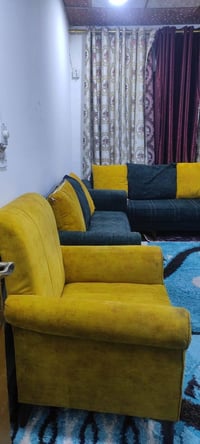 تخم للبيع ٨ مقاعد مابي اضرار نظيف جدا تزكام  للاستفسار الاتصال على الر...