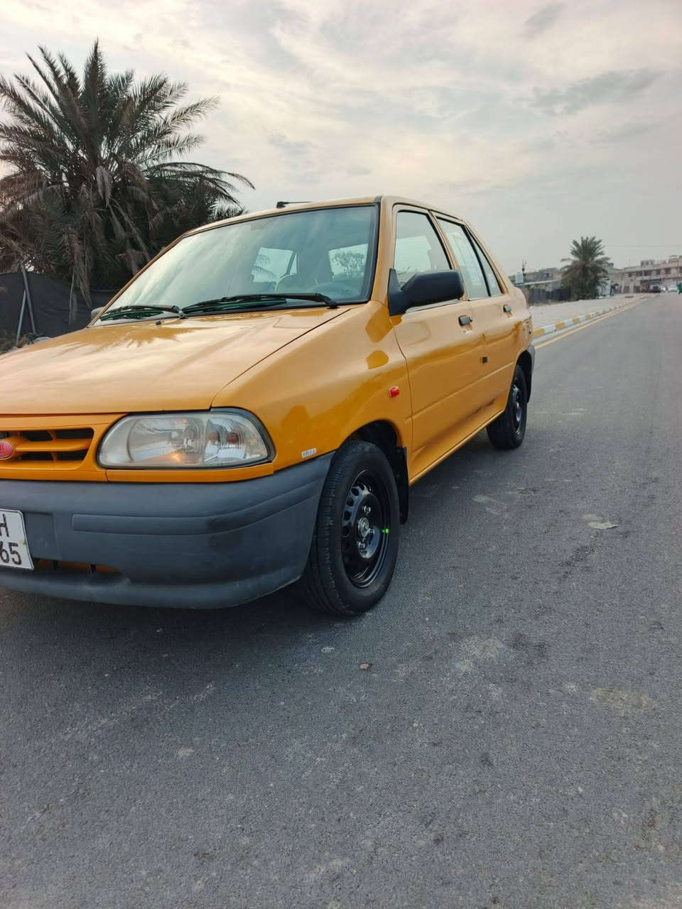 السلام عليكم سايبه موديل 22 سياره جديده ومكفوله كفاله عامه ماشيه 88رقم وهزه جديده سياره مدوشمه كير ومحرك مكفولات عنوات بغداد رقم ***********
