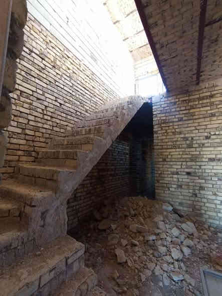 هيكل كامل مساحه 100م واجهة 5نزال20م في مجمع الغدير السكني طريق ديوانية نجف قرب السيطره القديمه 
خدمات كامله ماء كهرباء اناره تبليط السعر  27 وبي مجال 
للأستفسار..  ***********
