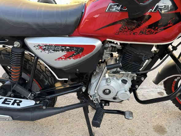 سلام عليكم

دراجه بوكسر جبلي موديل 23 ماشيه 26 الف حقيقي مرقمه جديد باسمي ولوحات الدراجه كلها ع وضع الوكاله كلشي ممبدل بيها نضيفه بمعنى الكلمه كل 10 ابدللها دهن لوكي مولي وفلاتر  وبيها زنون ابو ال 50 الف وتايراتها مال شركه البلاد جوب ممبدلات الدراجه متصرف عليها ولا ربع لان ممتعوبه ومداريها ومعتني بيها كلش تاخذها بوجهك للشارع تشتغل بيها ع باب الله  محركها ممفتوح ابد وخرسه وناعمه 

العنوان/ الاعلام قرب مدينة العاب السيديه 📍

الهاتف/ *********** 📞 متواجد واتساب ورصيد

السعر/ 2.400 مليونين وأربعميه وبيها مجال
