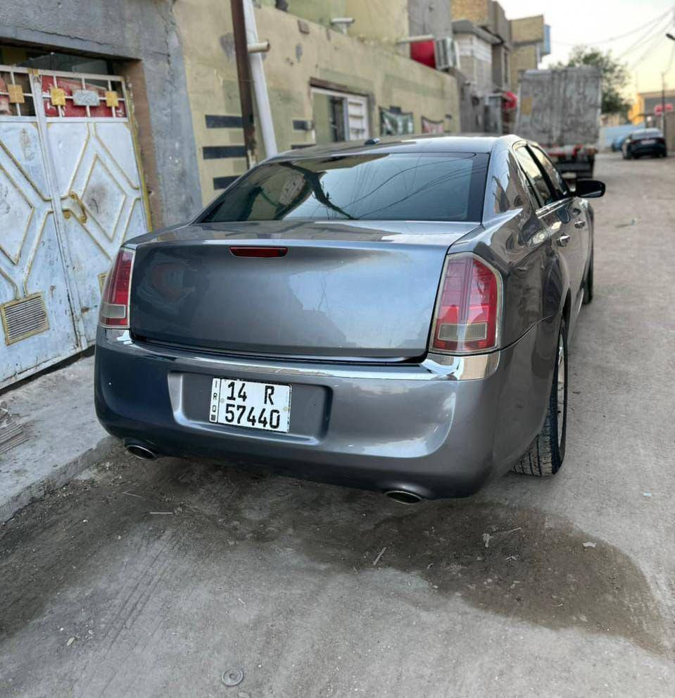 السلام عليكم اوباما مديل ١٢ رقم نكليزي هزه جديده بسمي منضومه لايت زنون كير ماوس ويل ١٨ مكسيكي مكينه وكير السياره تو ويل  مالت ١٩ مكينه ٣٦٠٠ مكفولات السياره بيها ( صبغ حزام ) مكان السياره بصره المعقل السعر 146 وبيها مجال بصيط وهاذ رقمي *********** خابرني وتدلل
