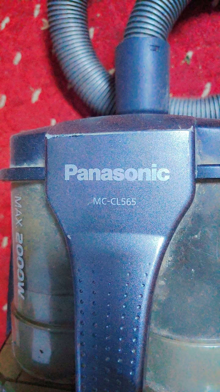 مكنسه كهربائيه نضيفه للبيع الفرجه مالتها ماكو فقط خرطوم ب٢٥ بغداد البياع اكو توصيل متوفر


**إذا كنت صاحب هذا الإعلان وتريد حذفه لأي سبب، رجاءا أرسل رسالة إلى الدعم الفني**