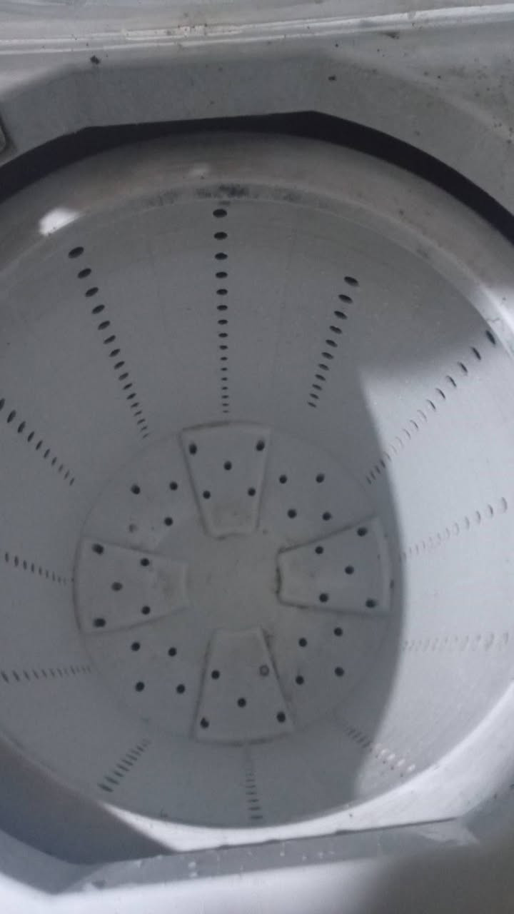 غساله جبسون 18كليو سعر 95
تغسل بطانية  كلش نضيفه جدا العنوان مدينة الصدر بغداد وكو توصيل علا الفحص 
***********وتساب
