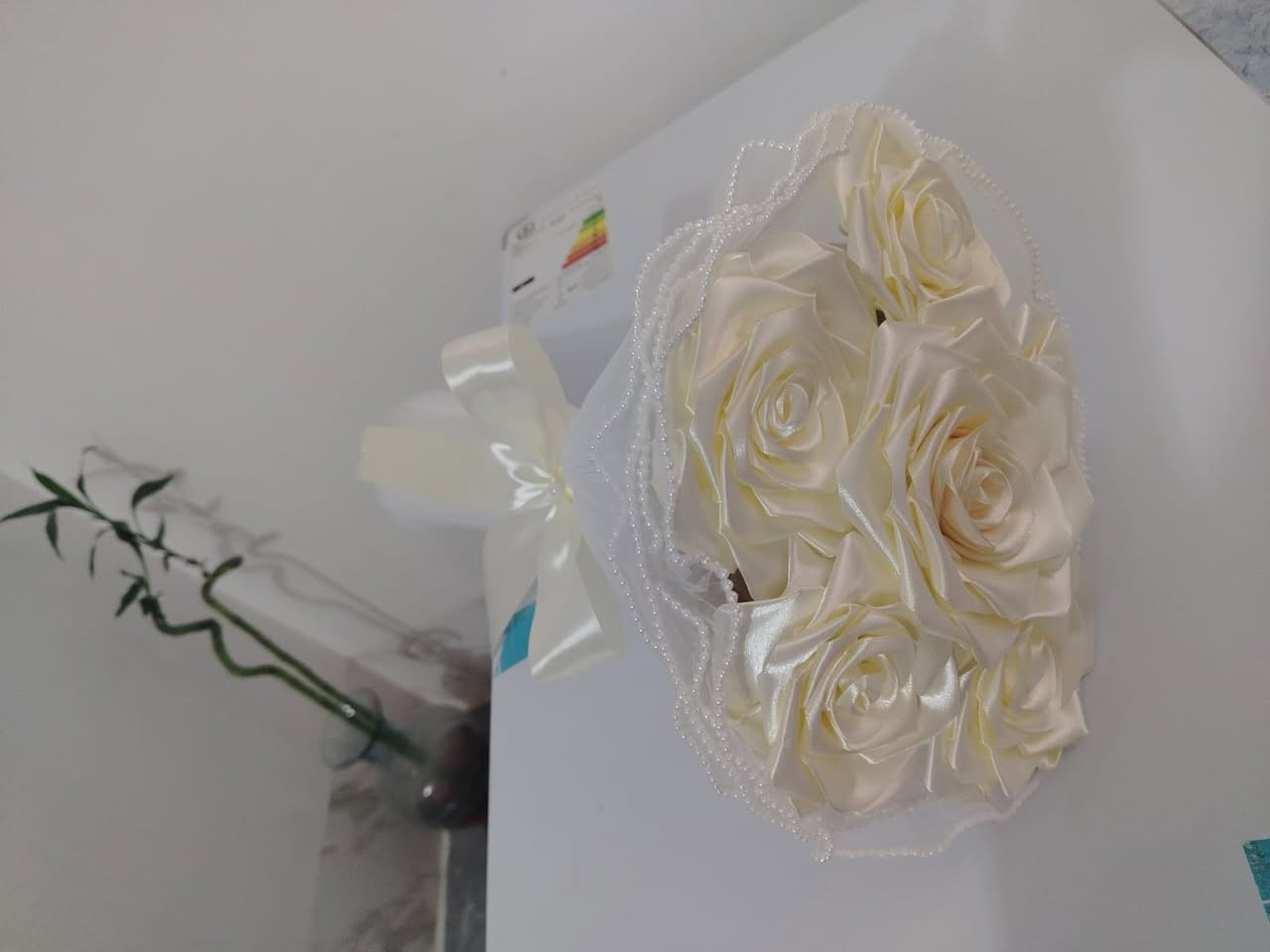 مو كل ورد يذبل بيومين...
هذا البوكيه يبقى يذكرها بيك كل يوم ❤️
ورد صناعي فاخر، ما يفرقه أحد عن الطبيعي، وبسعر أنسب بهواي.
هدية مثالية لعيد ميلاد، خطوبة، أو حتى بدون مناسبة.
اكتبلنا "تم" بالتعليقات ونرسلك التفاصيل.


**إذا كنت صاحب هذا الإعلان وتريد حذفه لأي سبب، رجاءا أرسل رسالة إلى الدعم الفني**
