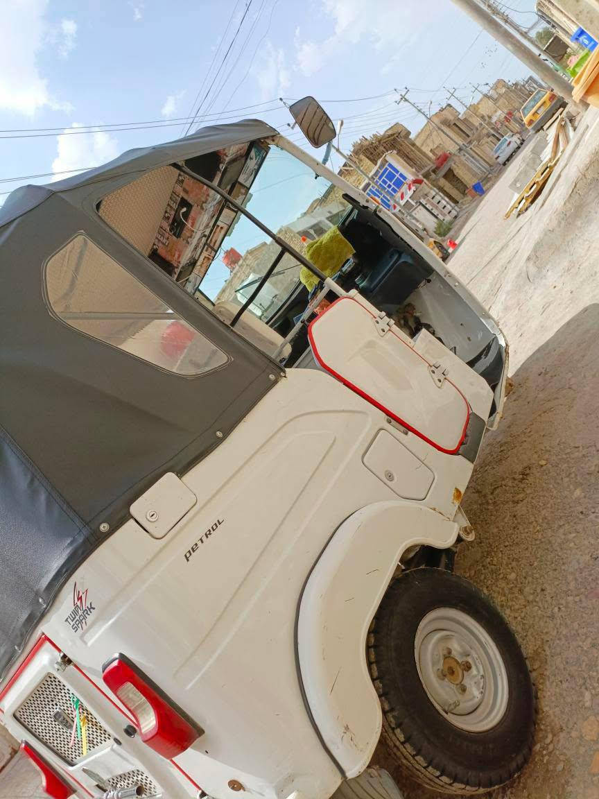 سلام عليكم تكتك موديل 21 للبيع
نضيفه ومرتبه مفتوحه بل كامل مره وحده بدي كفاله ما عده خياسات قليله سعر 6مليون و150 وبيه مجال للأستفسار ***********
