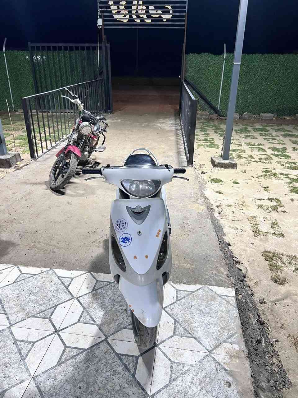 ماكس منغولي مفتوحه فقط ولفات مراوس بعدله او بيع


**إذا كنت صاحب هذا الإعلان وتريد حذفه لأي سبب، رجاءا أرسل رسالة إلى الدعم الفني**