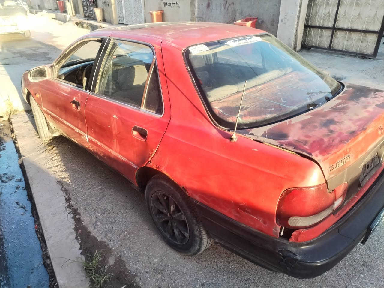 السلام عليكم النترا 92 للبيع  *********** ديالى سعر  18
