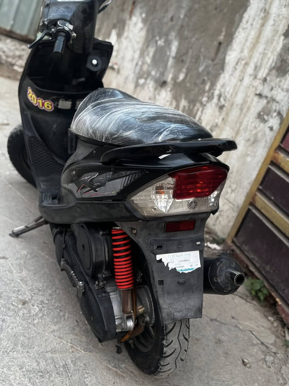 السلام عليكم 
دراجه ماكس عدله بلاديه نكره سلف هندر كهربائيات بلكامل شغاله دراجه ما ناقصهه شي السعر 550 
الرقم ***********
